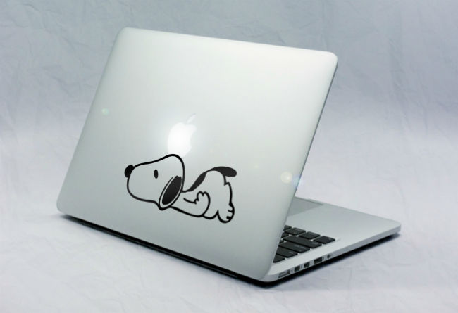 Sticker Macbook Snoopy Dort