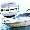 Exemple de pose de Nom de bateau adhésif personnalisé + port d’attache