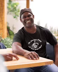 T-shirt homme personnalisé - J'peux pas - "Je peux pas j'ai pêche"