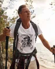 T-shirt homme100% coton bio - Humour - "J'peux pas j'ai rando" Old school