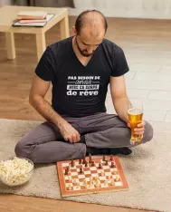 T-shirt homme 100% coton bio - Humour - "Pas besoin de cheveux avec ce corps de rêves"