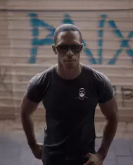 T-shirt homme personnalisé - Sport - "Benzema silhouette"