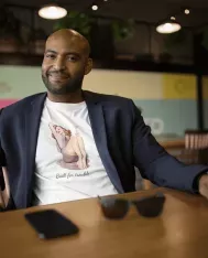 T-shirt homme personnalisé - Vintage - "Build for trouble"