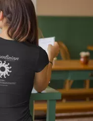 T-shirt femme personnalisé - Football - "Argentinian supporter..."