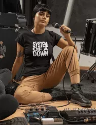 T-shirt femme personnalisé - Rock - "System of a down Star"
