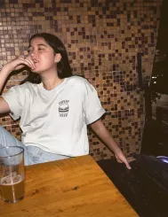 T-shirt femme personnalisé - Food Lovers - "Burger lover"