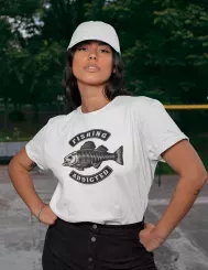 T-shirt femme personnalisé - Chasse et pêche - "Fishing addicted "