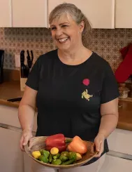 T-shirt femme personnalisé - Dessins animés et manga - "Ours gourmand"