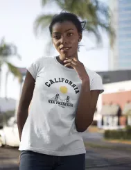 T-shirt femme personnalisé - Villes et voyages - "San francisco"