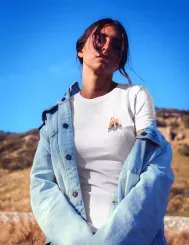 T-shirt femme personnalisé - Moto tout terrain - "Casque enflammé"