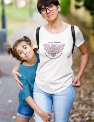 T-shirt femme personnalisé - Famille - "La plus chouette de toutes les mamans"