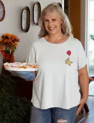 T-shirt femme personnalisé - Dessins animés et manga - "Ours gourmand"